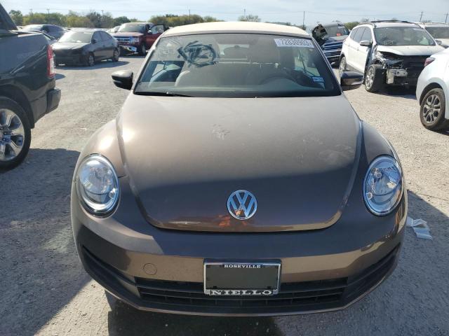 3VW5P7AT6EM807904 - 2014 VOLKSWAGEN BEETLE BROWN photo 5