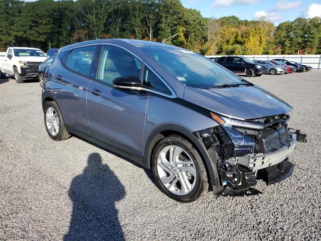 1G1FW6S08P4182079 - 2023 CHEVROLET BOLT EV 1LT SILVER photo 4