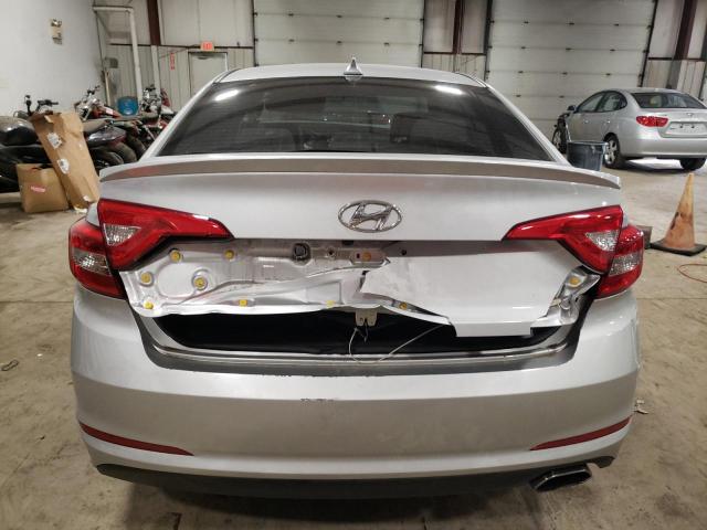 5NPE24AF1GH294743 - 2016 HYUNDAI SONATA SE SILVER photo 6