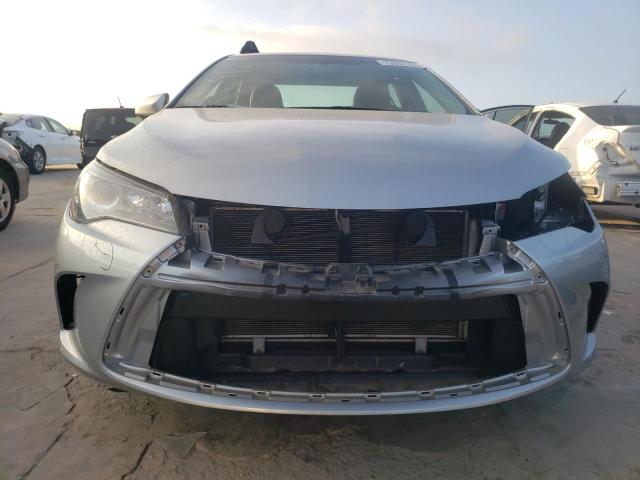 4T1BF1FK3GU214405 - 2016 TOYOTA CAMRY LE SILVER photo 5