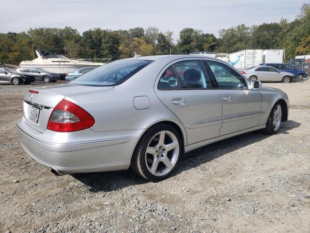 WDBUF56X07B117172 - 2007 MERCEDES-BENZ E 350 SILVER photo 3