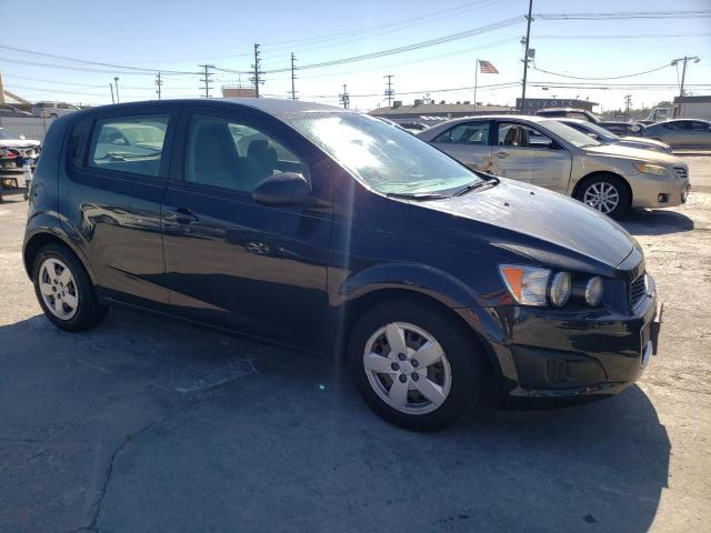 1G1JA6SG4D4239041 - 2013 CHEVROLET SONIC LS BLACK photo 4