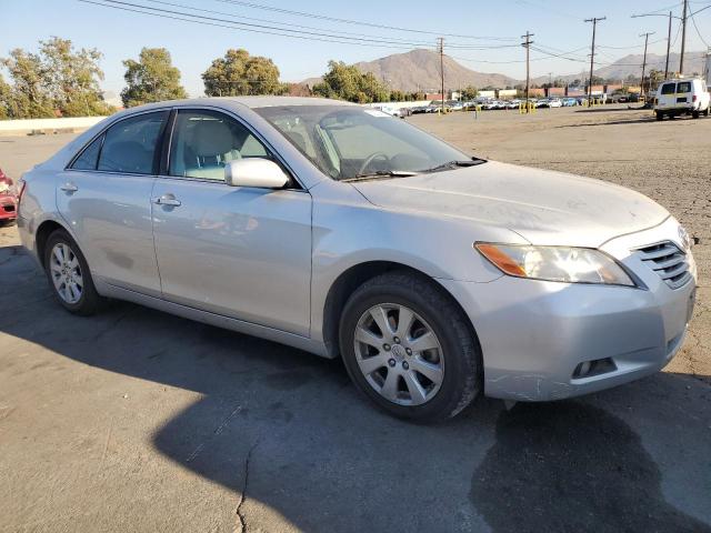 4T1BK46KX9U081075 - 2009 TOYOTA CAMRY SE GRAY photo 4