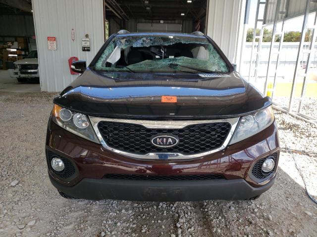 5XYKT3A15BG159733 - 2011 KIA SORENTO BASE MAROON photo 5