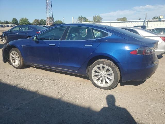 5YJSA1E20LF361496 - 2020 TESLA MODEL S BLUE photo 2