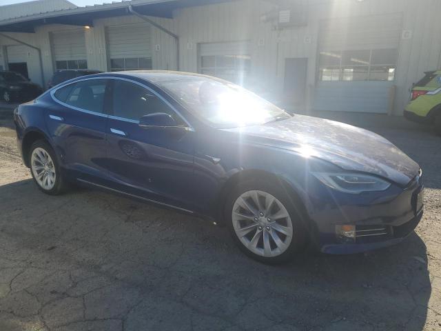 5YJSA1E20LF361496 - 2020 TESLA MODEL S BLUE photo 4