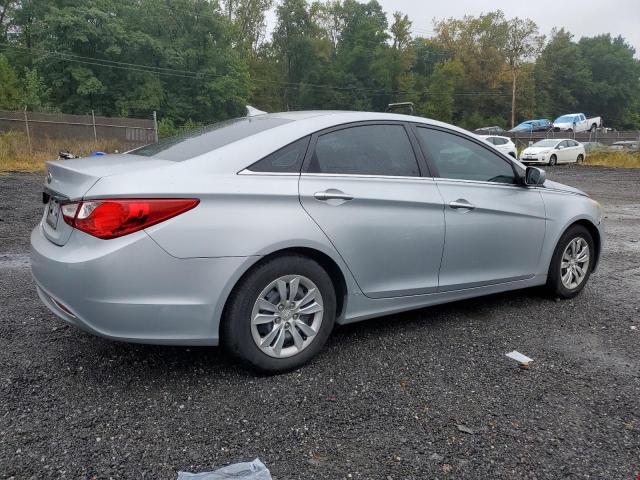 5NPEB4AC0BH300613 - 2011 HYUNDAI SONATA GLS SILVER photo 3