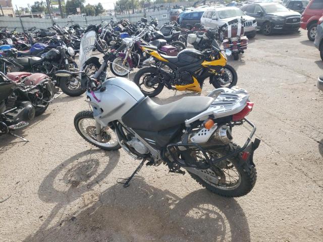 WB10185A87ZL44109 - 2007 BMW F650 GS TWO TONE photo 3