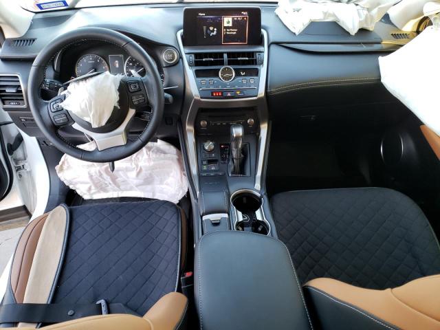JTJAARBZ5L5005264 - 2020 LEXUS NX 300 BASE თეთრი ფოტო 8