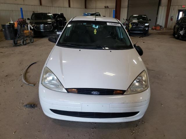 1FAFP33P7YW115791 - 2000 FORD FOCUS LX WHITE photo 5