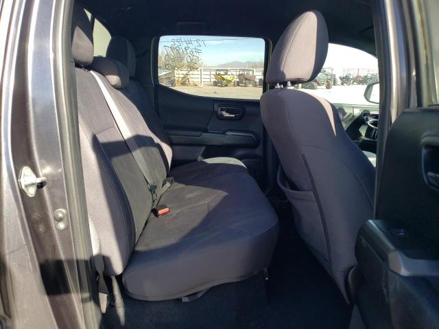 3TMCZ5AN8HM111561 - 2017 TOYOTA TACOMA DOUBLE CAB 石墨色 照片 10