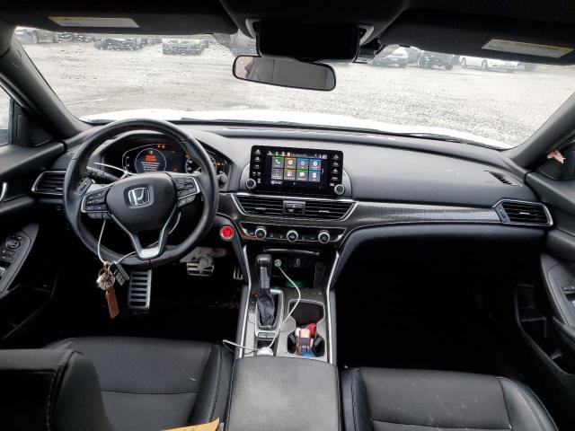 1HGCV1F35JA172611 - 2018 HONDA ACCORD SPORT WHITE photo 8