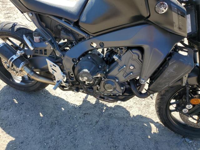 JYARN71E5PA004279 - 2023 YAMAHA MT09 BLACK photo 7