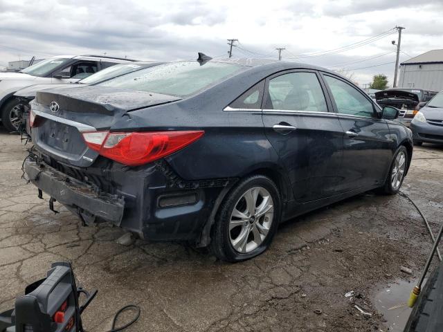 5NPEC4AC7DH695678 - 2013 HYUNDAI SONATA SE BLUE photo 3