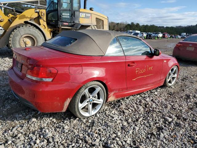 WBAUN7C57BVM24877 - 2011 BMW 135 I RED photo 3