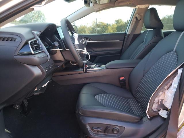 4T1T11AKXRU849599 - 2024 TOYOTA CAMRY SE NIGHT SHADE SILVER photo 7