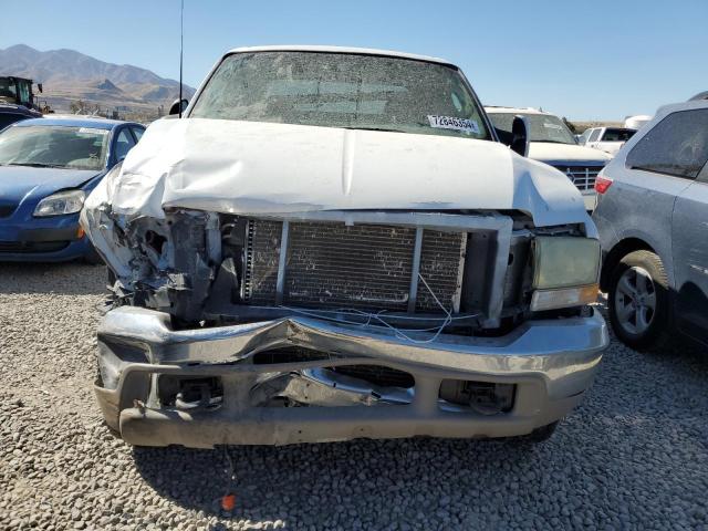 1FTNW21P13EB50427 - 2003 FORD F250 SUPER DUTY WHITE photo 5