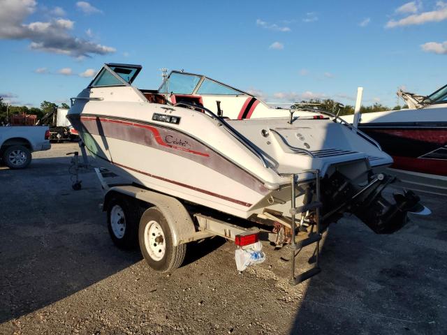 CYG22986K788 - 1988 CELE BOAT W/TRL WHITE photo 3