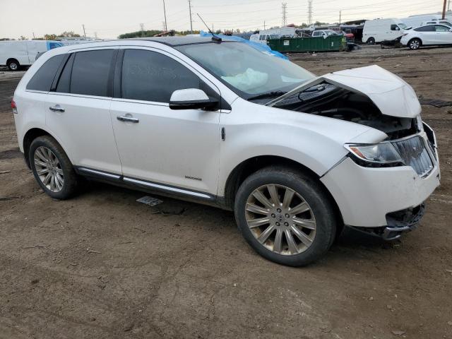 2LMDJ8JK5EBL06050 - 2014 LINCOLN MKX BEIGE photo 4