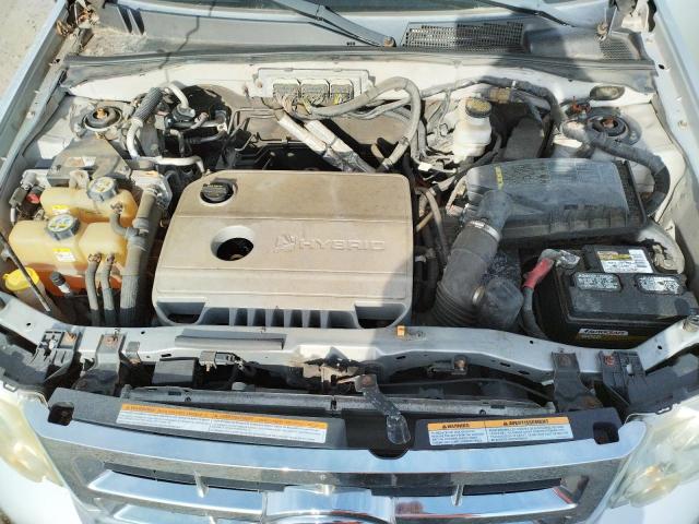 1FMCU49329KA48814 - 2009 FORD ESCAPE HYBRID SILVER photo 11