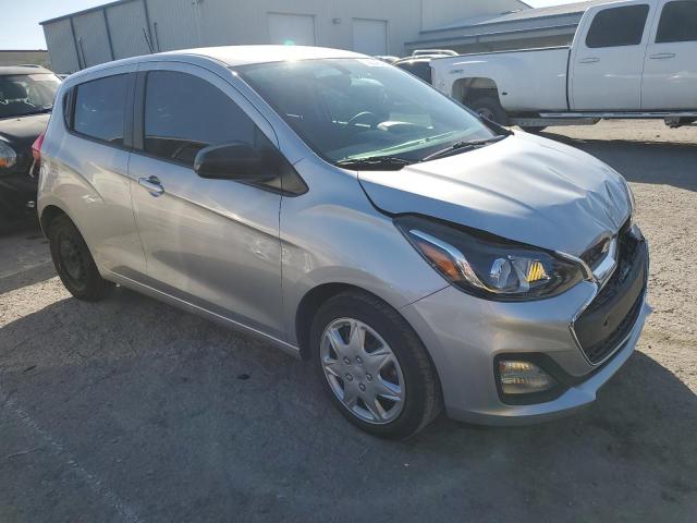 KL8CB6SA4MC709222 - 2021 CHEVROLET SPARK LS SILVER photo 4