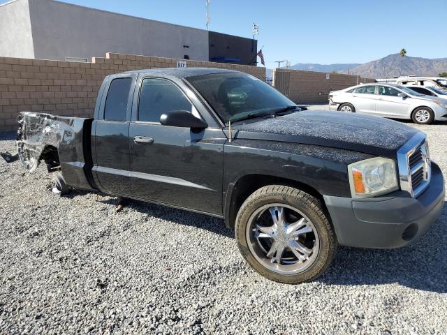 1D7HE22K86S677914 - 2006 DODGE DAKOTA ST BLACK photo 4