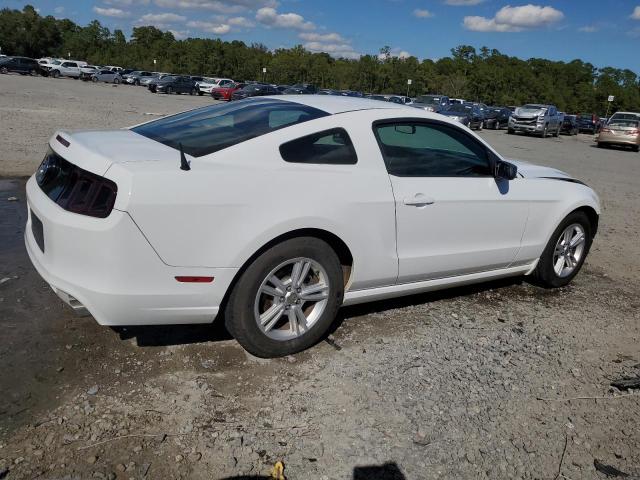 1ZVBP8AM4E5334172 - 2014 FORD MUSTANG WHITE photo 3