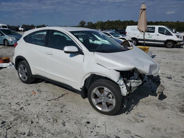 3CZRU5H3XKM710248 - 2019 HONDA HR-V LX WHITE photo 4