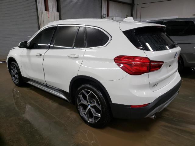 WBXHU7C3XJ5L09410 - 2018 BMW X1 SDRIVE28I WHITE photo 2