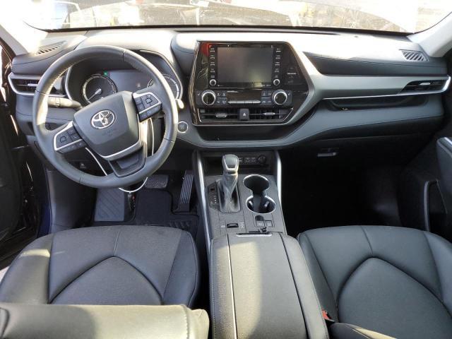5TDGZRAH1NS103834 - 2022 TOYOTA HIGHLANDER XLE Mavi foto 8