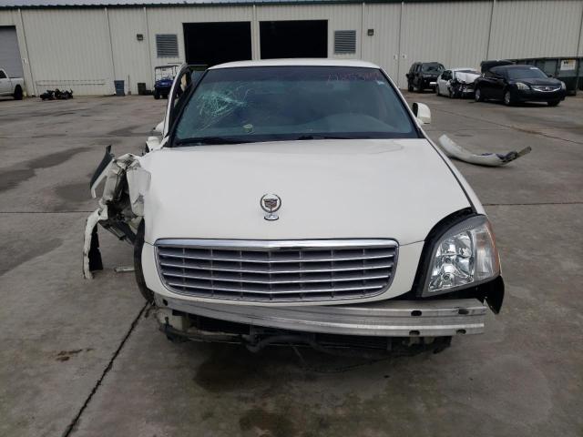 1G6KD54Y55U152014 - 2005 CADILLAC DEVILLE WHITE photo 5