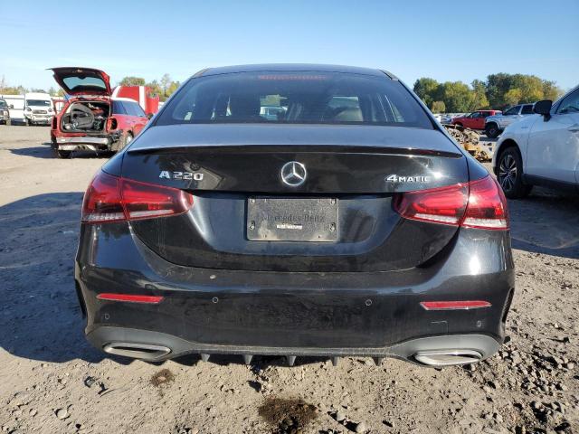 W1K3G4FB4MJ286675 - 2021 MERCEDES-BENZ A 220 4MATIC BLACK photo 6