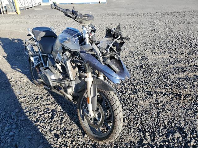 WB10A1101HZ671389 - 2017 BMW R1200 GS SILVER photo 1