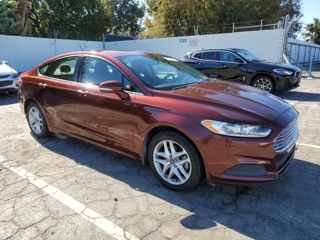 3FA6P0H78GR340732 - 2016 FORD FUSION SE RED photo 4