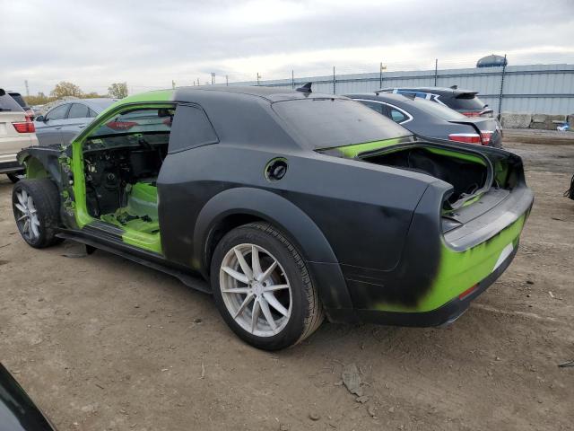 2C3CDZFJ6KH677014 - 2019 DODGE CHALLENGER R/T SCAT PACK GREEN photo 2
