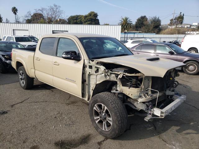 3TMBZ5DN8JM014339 - 2018 TOYOTA TACOMA DOUBLE CAB TAN photo 4