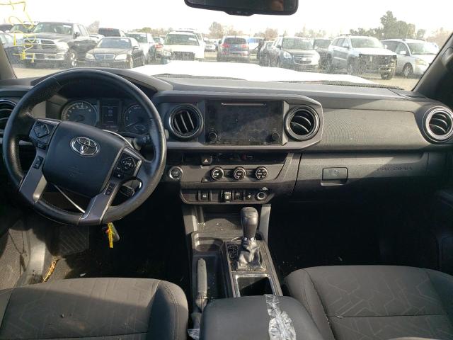 3TMBZ5DN8JM014339 - 2018 TOYOTA TACOMA DOUBLE CAB 棕色 照片 8