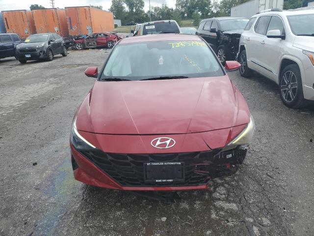 KMHLM4AG8PU374083 - 2023 HYUNDAI ELANTRA SEL RED photo 5