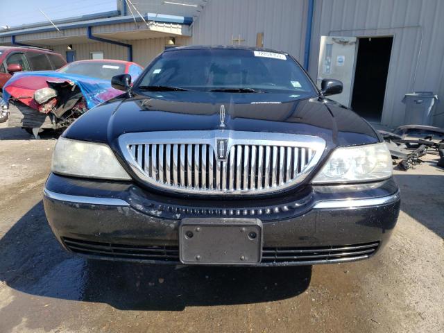1L1FM81W44Y667707 - 2004 LINCOLN TOWN CAR EXECUTIVE BLACK photo 5