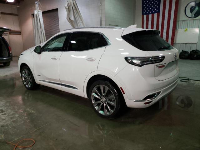 LRBFZSR45MD192059 - 2021 BUICK ENVISION AVENIR WHITE photo 2