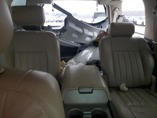 5LMFU27R14LJ17968 - 2004 LINCOLN NAVIGATOR 白色 照片 10