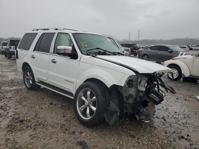 5LMFU27R14LJ17968 - 2004 LINCOLN NAVIGATOR 白色 照片 4