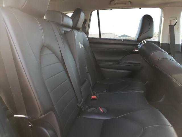 5TDGZRBH9MS543815 - 2021 TOYOTA HIGHLANDER XLE BLACK photo 11