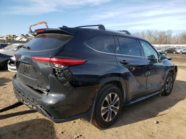 5TDGZRBH9MS543815 - 2021 TOYOTA HIGHLANDER XLE BLACK photo 3