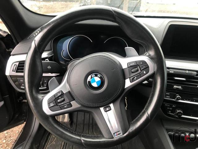 WBAJE7C36HG478816 - 2017 BMW 540 XI BLACK photo 8