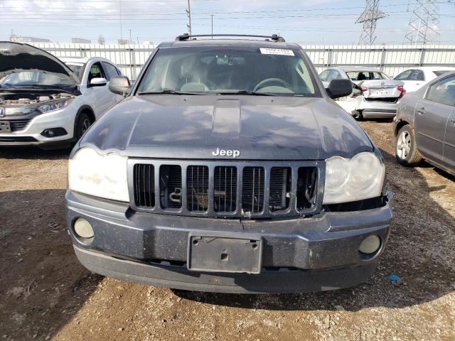 1J8GR48KX7C650442 - 2007 JEEP GRAND CHER LAREDO GRAY photo 5