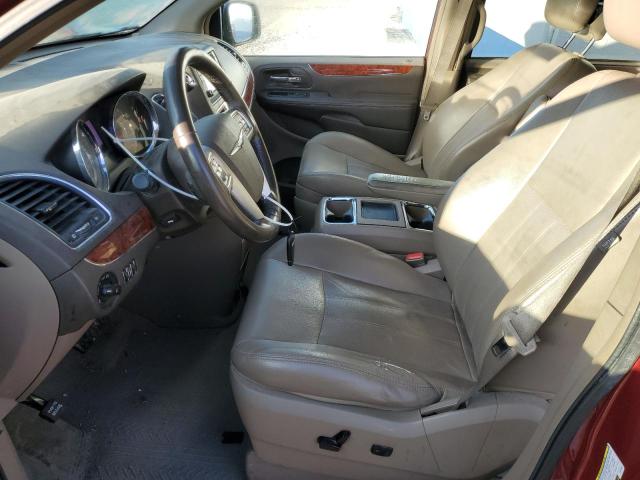 2C4RC1CG5CR133604 - 2012 CHRYSLER TOWN & COU TOURING L RED photo 7