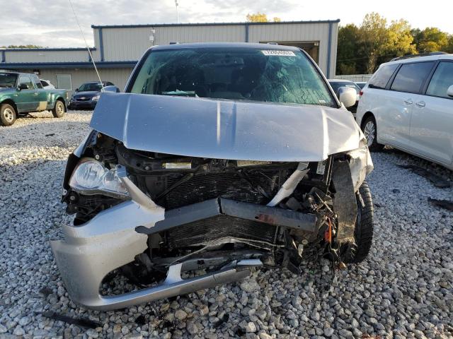 2C4RC1BG0DR614105 - 2013 CHRYSLER TOWN & COU TOURING 银色 照片 5