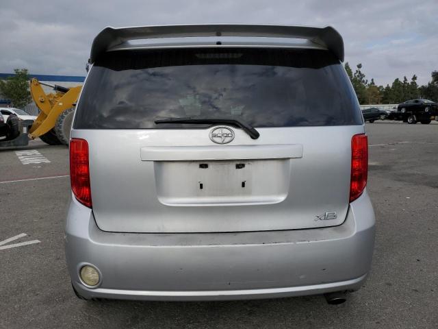 JTLKE50E181035191 - 2008 TOYOTA SCION XB WHITE photo 6