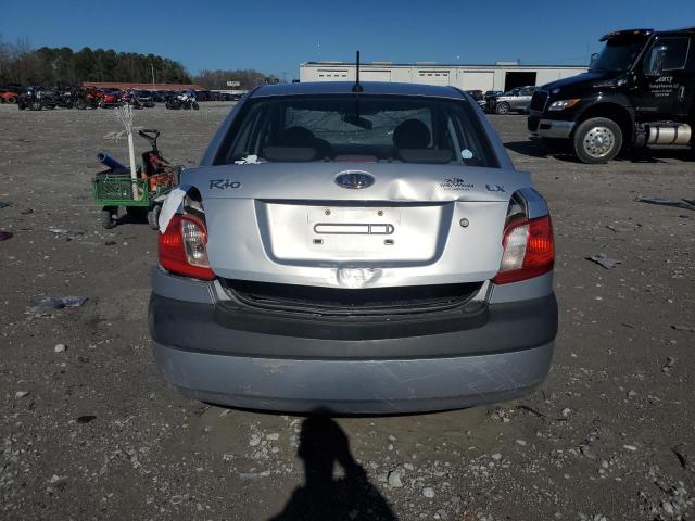 KNADE223096495295 - 2009 KIA RIO BASE SILVER photo 6